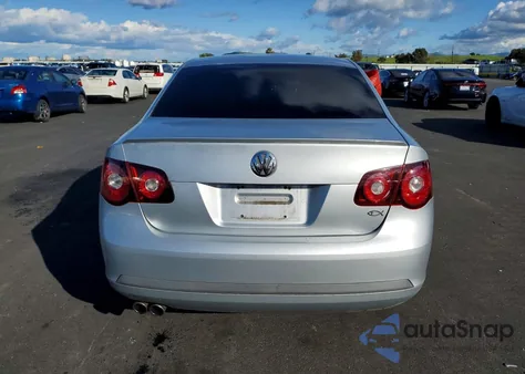 2006 Volkswagen Jetta Value из США, поврежденный, VIN 3VWPG71K06M641543